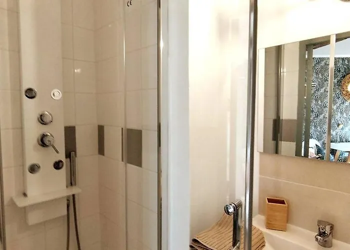 L'alisier Du Centre アパート *